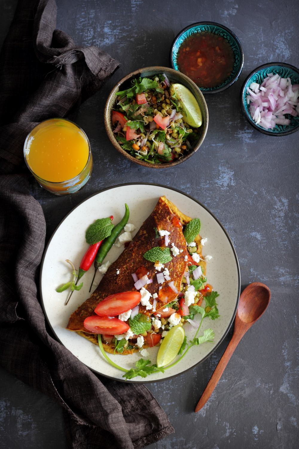 BESAN KA CHILA – बेसन का चीला (Loaded Vegetarian Omelette) – GF & Vegan