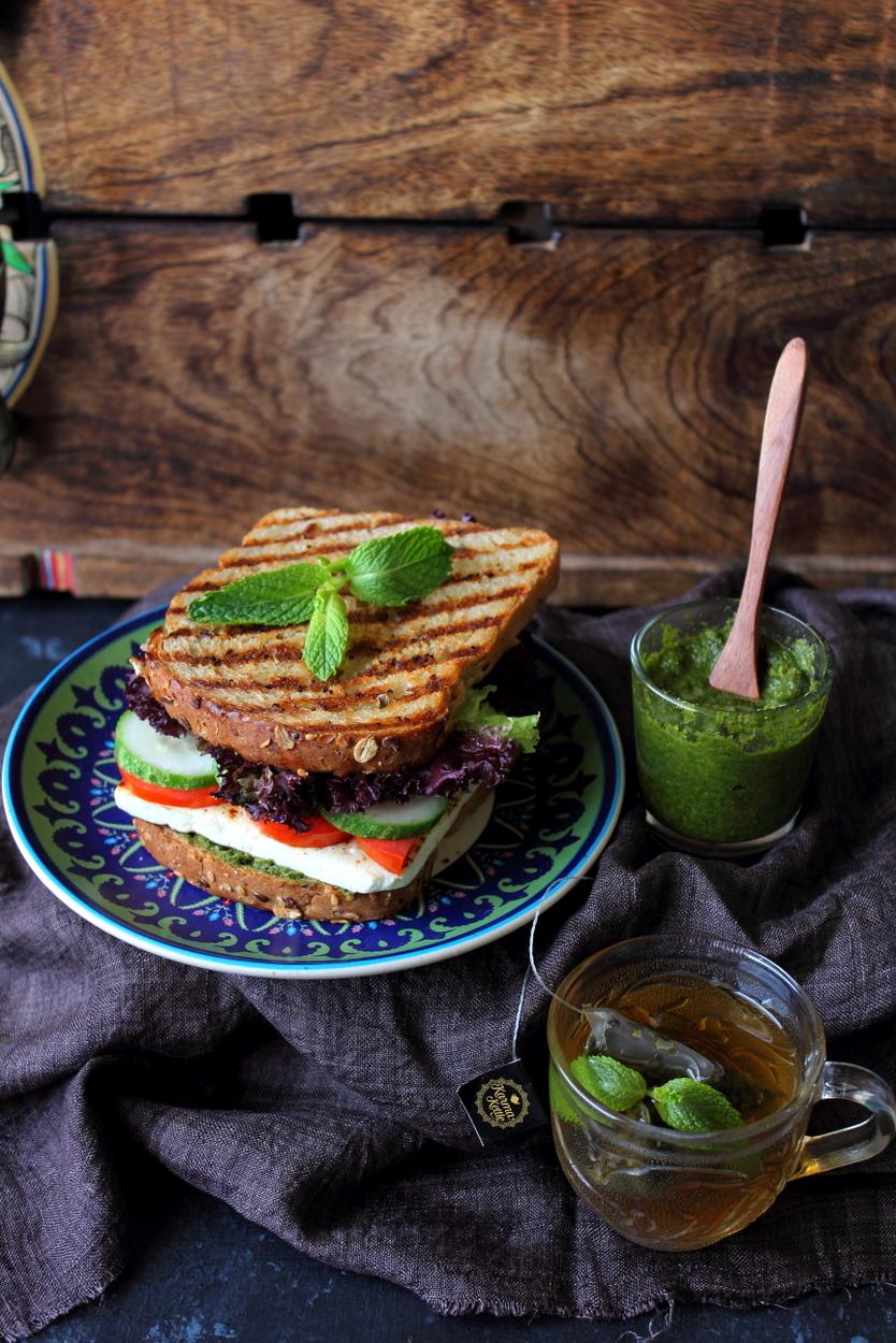 GREEN CHUTNEY PANEER SANDWICH (Product Review for Karma Kettle Tea)