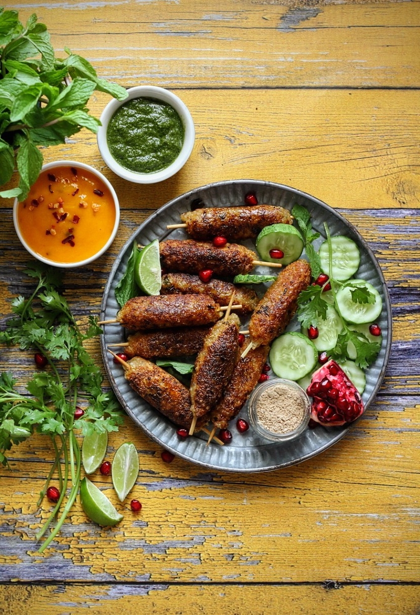 SABUDANA SEEKH KEBAB w/ SPICY MANGO DIP – साबूदाना सीख कबाब (Tapioca Pearl Seekh Kebabs)