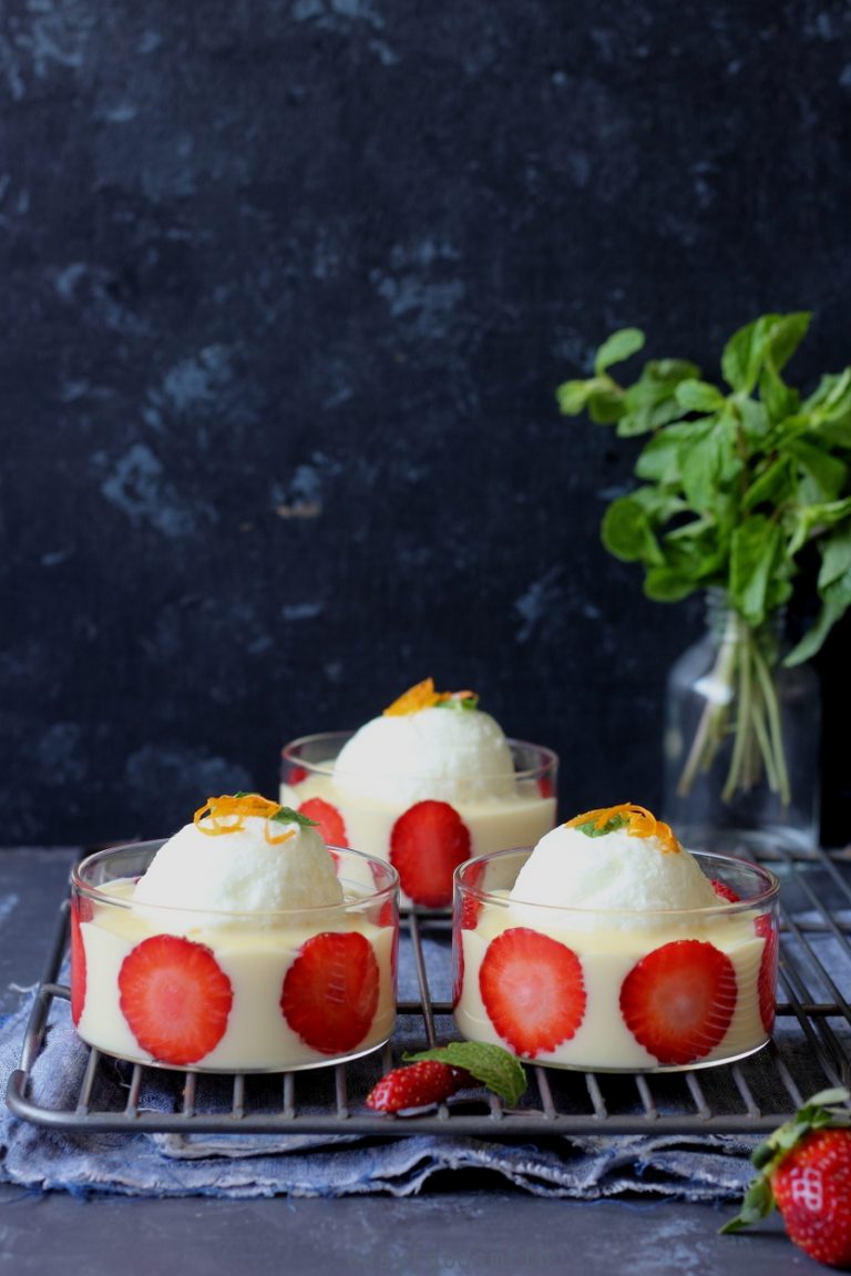 FLOATING ISLAND PUDDING – Easy Food Smith